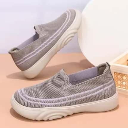 Zapatillas cómodas y transpirables para mujer: diseño ergonómico y ligero. 